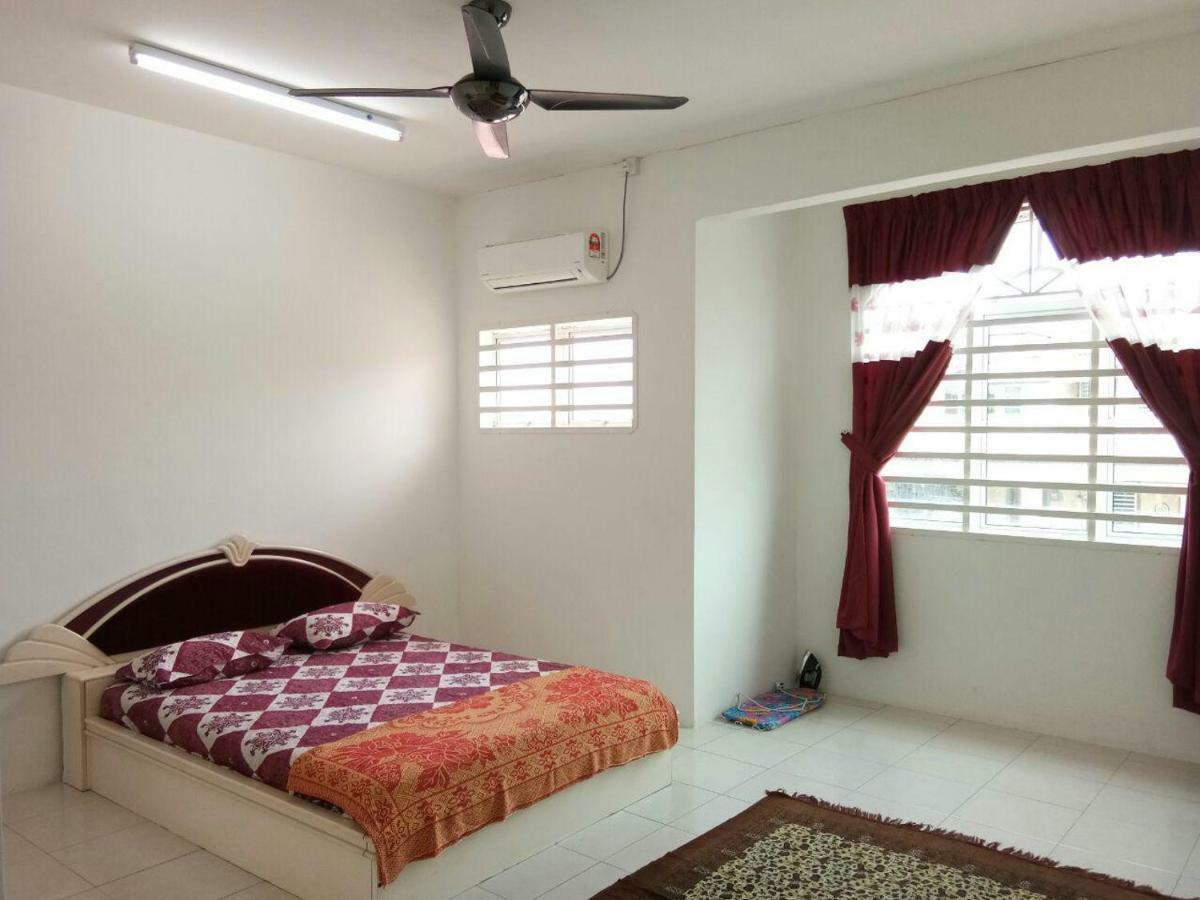 Homestay Al Musafirin Kuala Kangsar Exterior photo